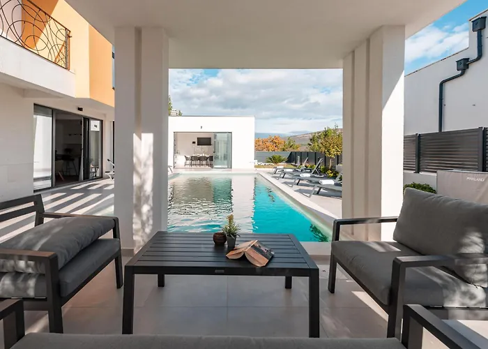 Holiday home Luxury - For Gift Pridraga